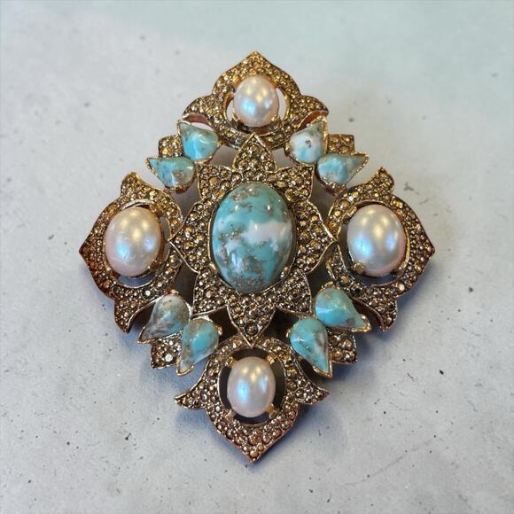 Sarah Coventry Jewelry - Turquoise Pearl Maltese Cross Brooch Pendant Sarah Coventry Gold Tone Pin